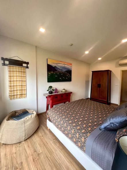 bedroom and room interior of Hasu Haus