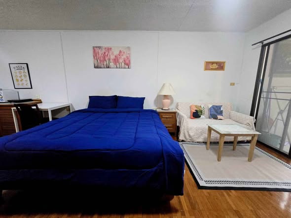 bedroom of Hillside Condo 4