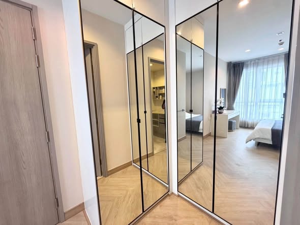 room interior of HQ by Sansiri