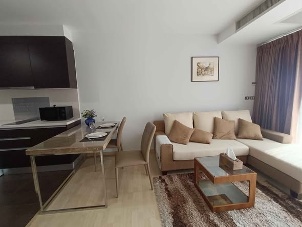 bedroom and living room of HYDE Heritage Thonglor, Sukhumvit 59 main road