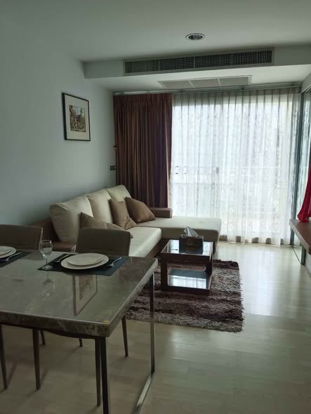 living room of HYDE Heritage Thonglor, Sukhumvit 59 main road