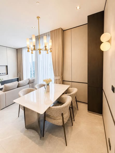 room interior of HYDE Heritage Thonglor, Sukhumvit 59 main road