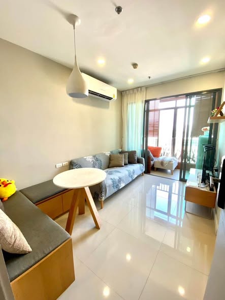 living room of Ideo BluCove Sukhumvit