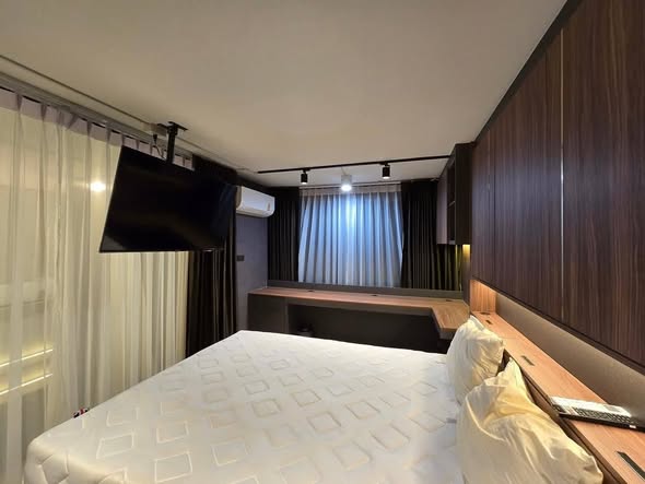 bedroom of Ideo Charan 70 – Riverview