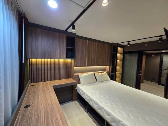 bedroom of Ideo Charan 70 – Riverview
