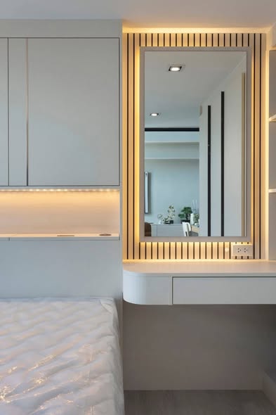 bedroom and bathroom of Ideo Charan 70 – Riverview