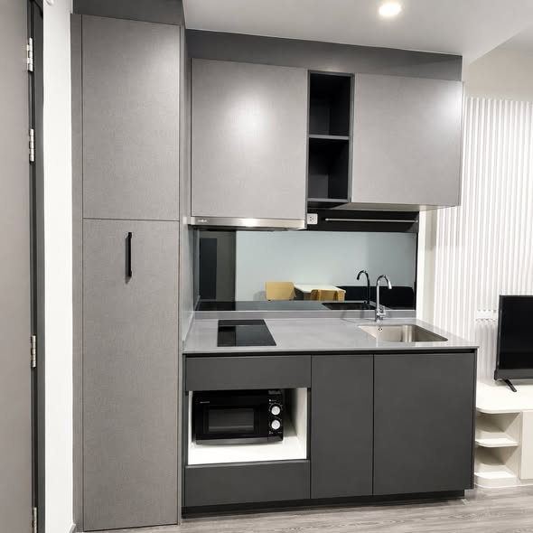 room interior and kitchen of IDEO Chula-Sam Yan