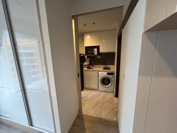 room interior of Ideo Mobi Asoke