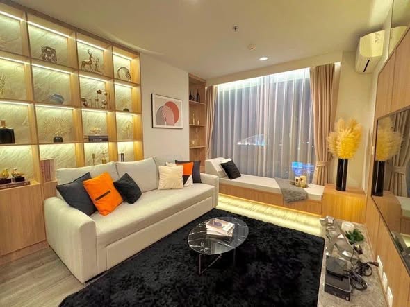 living room and bedroom of Ideo Mobi Rang Nam