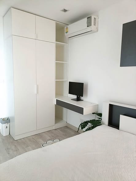 bedroom of Ideo Mobi Sathorn