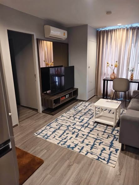 living room of Ideo Mobi Sukhumvit 40