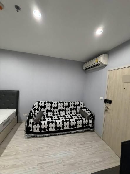 bedroom of Ideo Mobi Sukhumvit Eastgate