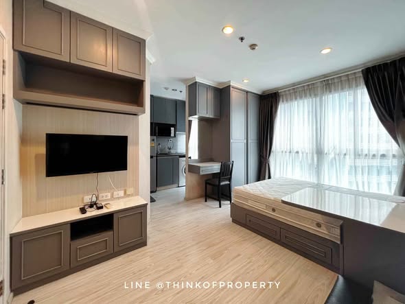 bedroom of Ideo Mobi Sukhumvit Eastgate