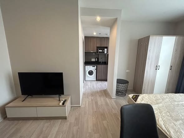 bedroom of Ideo Mobi Sukhumvit Eastpoint