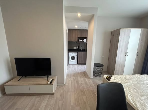 bedroom of Ideo Mobi Sukhumvit Eastpoint