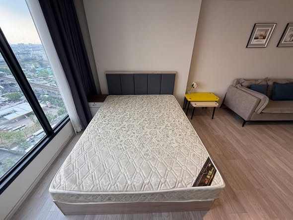 bedroom of Ideo Mobi Sukhumvit Eastpoint