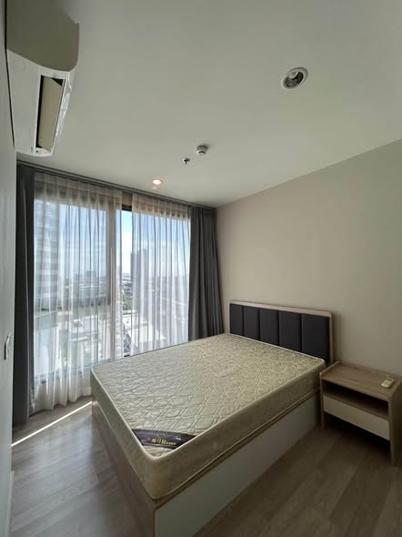 bedroom of Ideo Mobi Sukhumvit Eastpoint