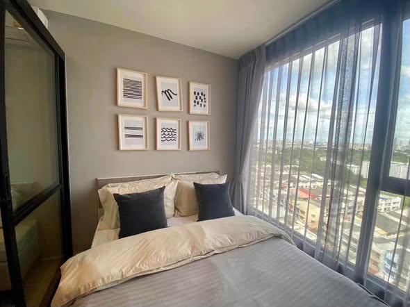 bedroom of Ideo Mobi Sukhumvit Eastpoint