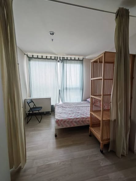 bedroom and room interior of Ideo Mobi Sukhumvit Eastpoint