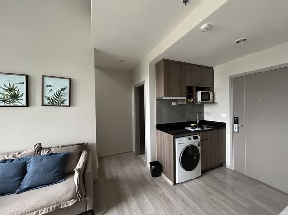 living room of Ideo Mobi Sukhumvit Eastpoint