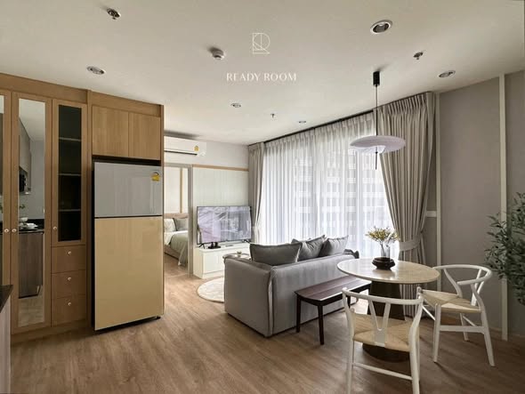 living room of Ideo Mobi Sukhumvit Eastpoint