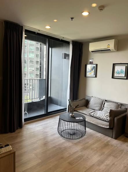 living room and room interior of Ideo Mobi Sukhumvit Eastpoint
