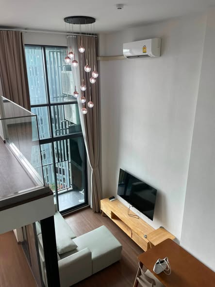 living room of Ideo New Rama 9
