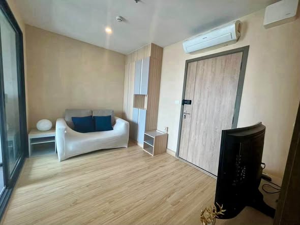 bedroom of Ideo O2 – Building A