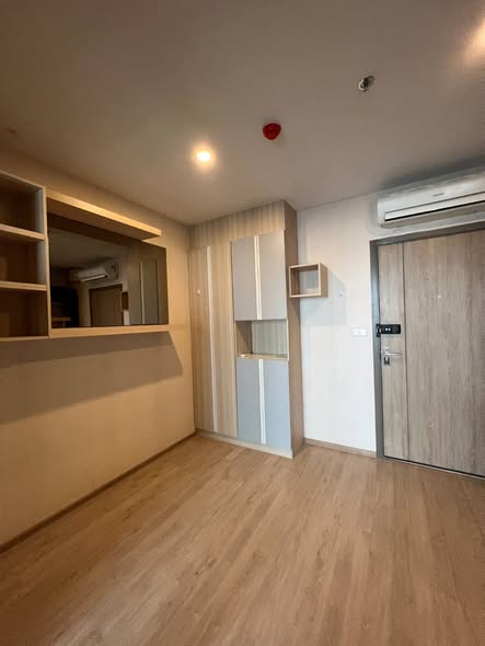 bedroom and room interior of Ideo O2 – Building A