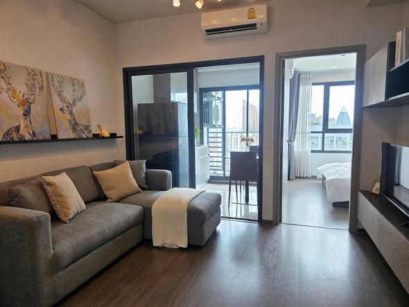 living room and bedroom and room interior of Ideo Phaholyothin Chatuchak