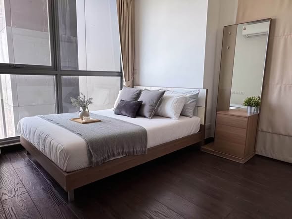 bedroom of Ideo Q Phaya Thai