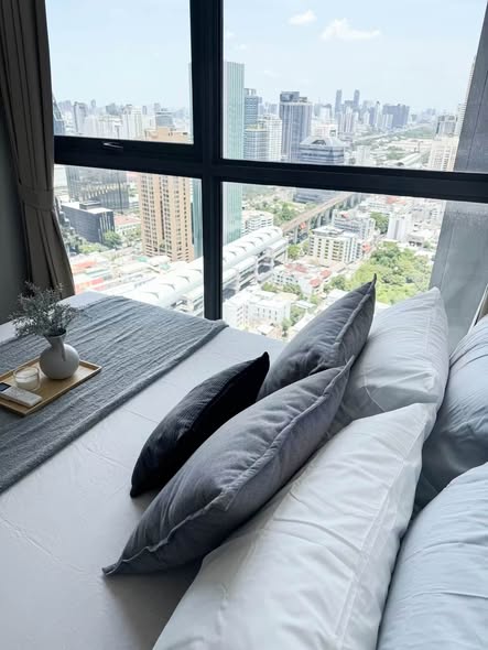 bedroom of Ideo Q Phaya Thai
