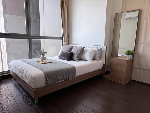 bedroom of Ideo Q Phaya Thai
