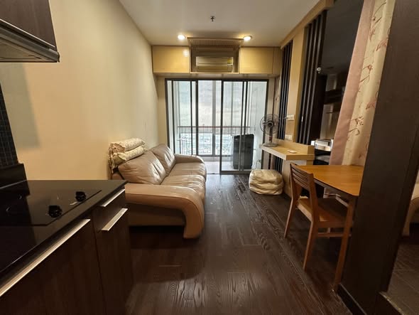 bedroom of Ideo Q Phaya Thai