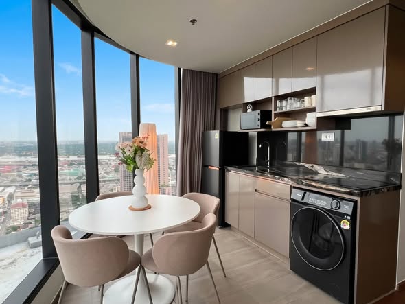 kitchen of Ideo Q Sukhumvit 36