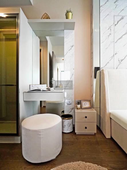 living room and bathroom of Ideo Q Sukhumvit 36