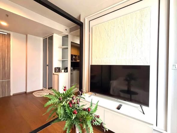 room interior of Ideo Q Sukhumvit 36