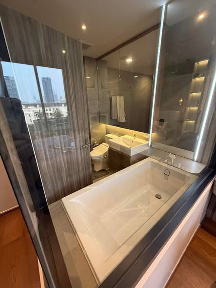 room interior and bathroom of Ideo Q Sukhumvit 36