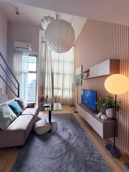 living room of IDEO Rama9 – Asoke