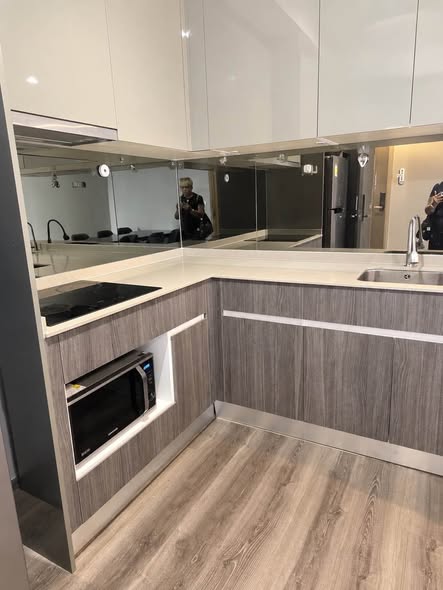 room interior and kitchen of IDEO Rama9 – Asoke