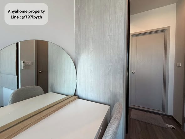 room interior and bathroom of Ideo Ramkamhaeng Lamsali Station