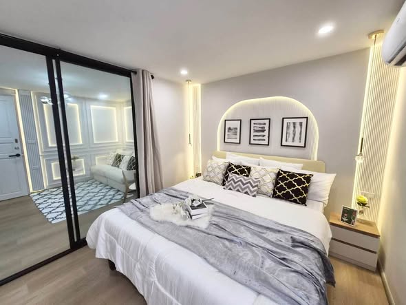 bedroom of IDEO Ratchada-Huai Khwang