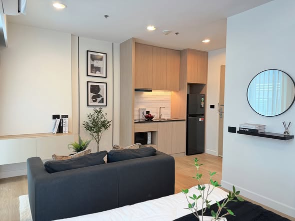 living room of IDEO Ratchada-Huai Khwang
