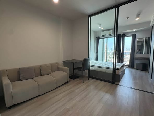 living room and bedroom and room interior of Ideo Ratchada-Sutthisan