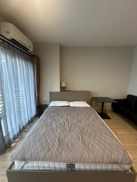 bedroom of Ideo Sathon-Wongwian Yai