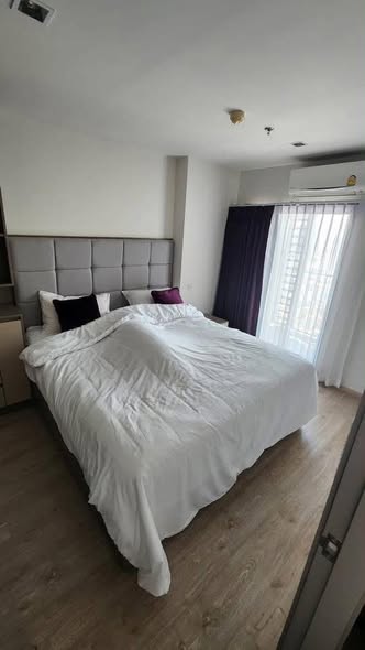bedroom of Ideo Sathon-Wongwian Yai