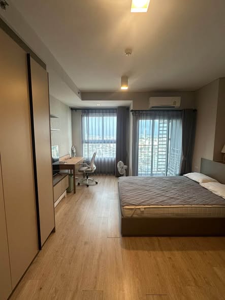 bedroom of Ideo Sathon-Wongwian Yai
