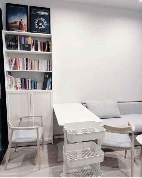 Ideo Sathon-Wongwian Yai