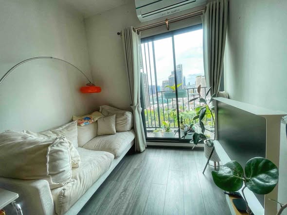 living room and bedroom of IDEO Sukhumvit Rama 4 ไอดีโอ สุขุมวิท-พระราม 4