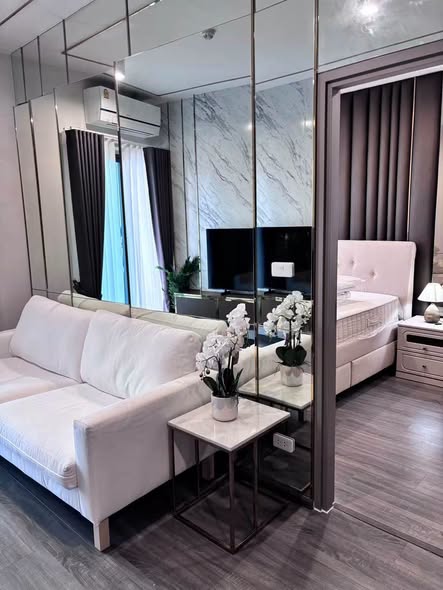 living room and bedroom and room interior of IDEO Sukhumvit Rama 4 ไอดีโอ สุขุมวิท-พระราม 4